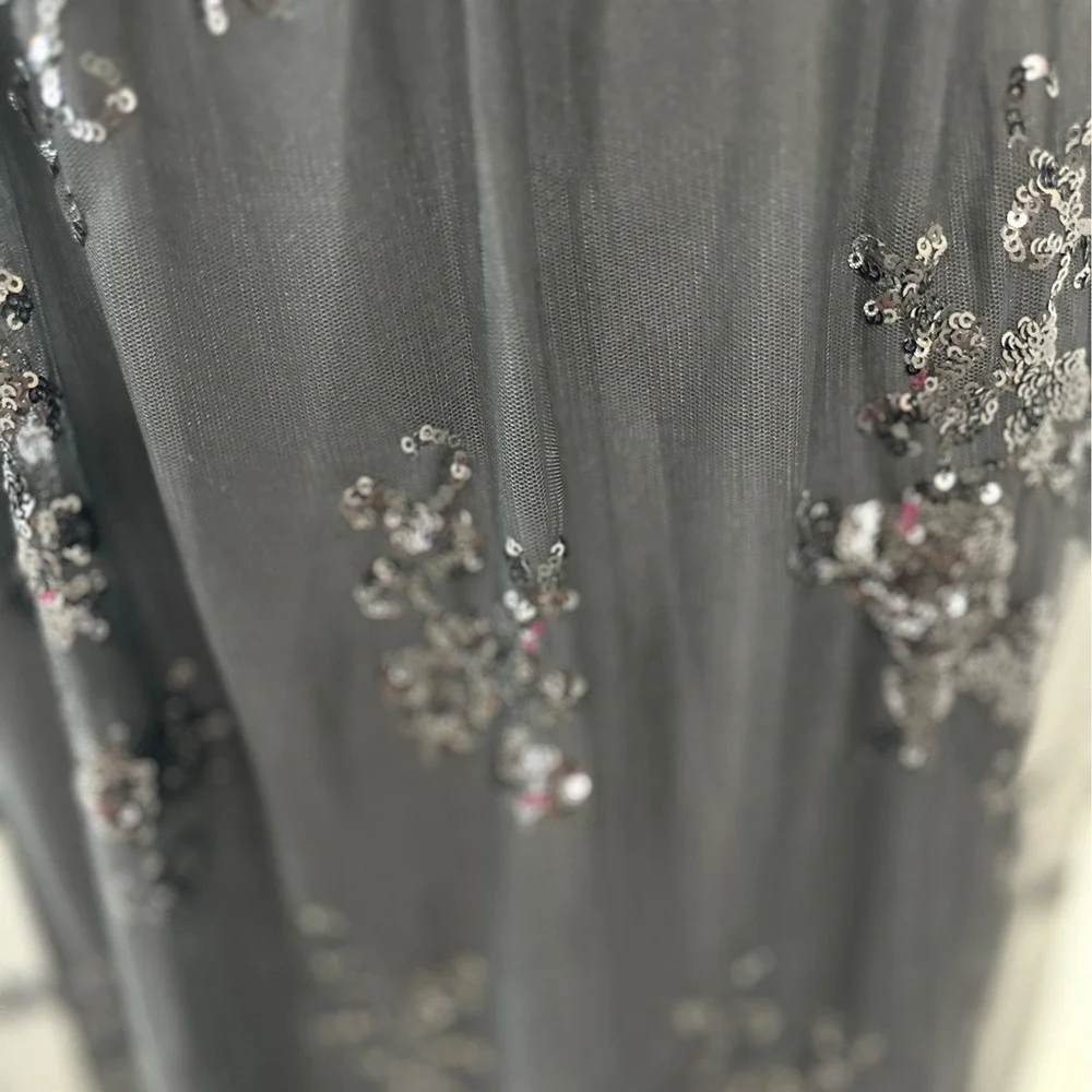 Unbranded elegance meets